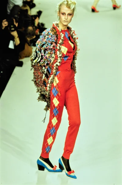 Look 28